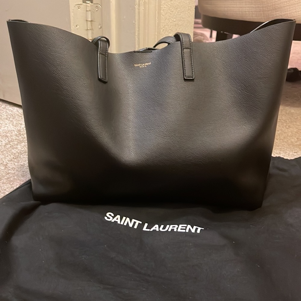 SAINT LAURENT LEATHER TOTE